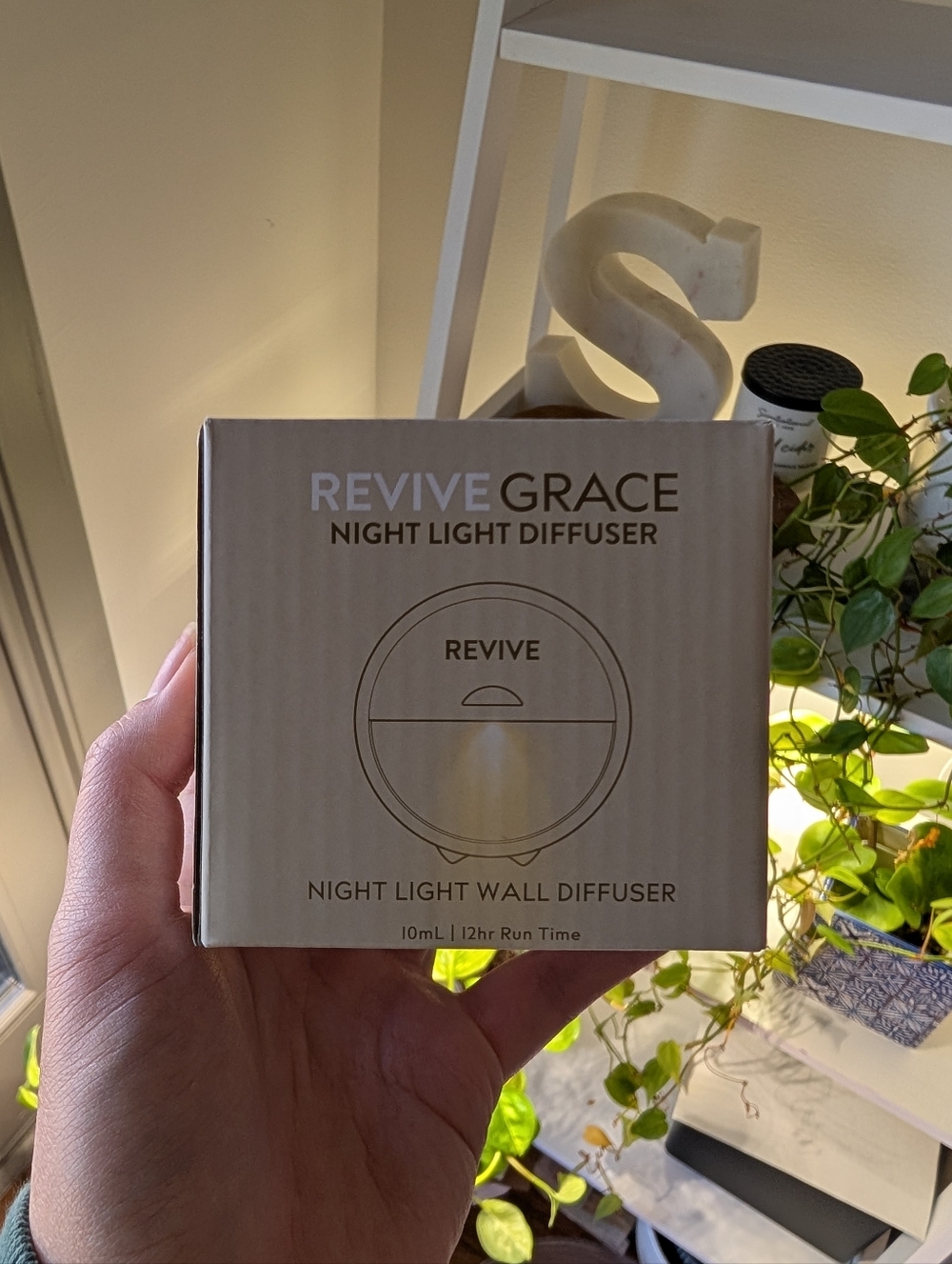 Revive Grace Wall Diffuser - Picture 2 of 4